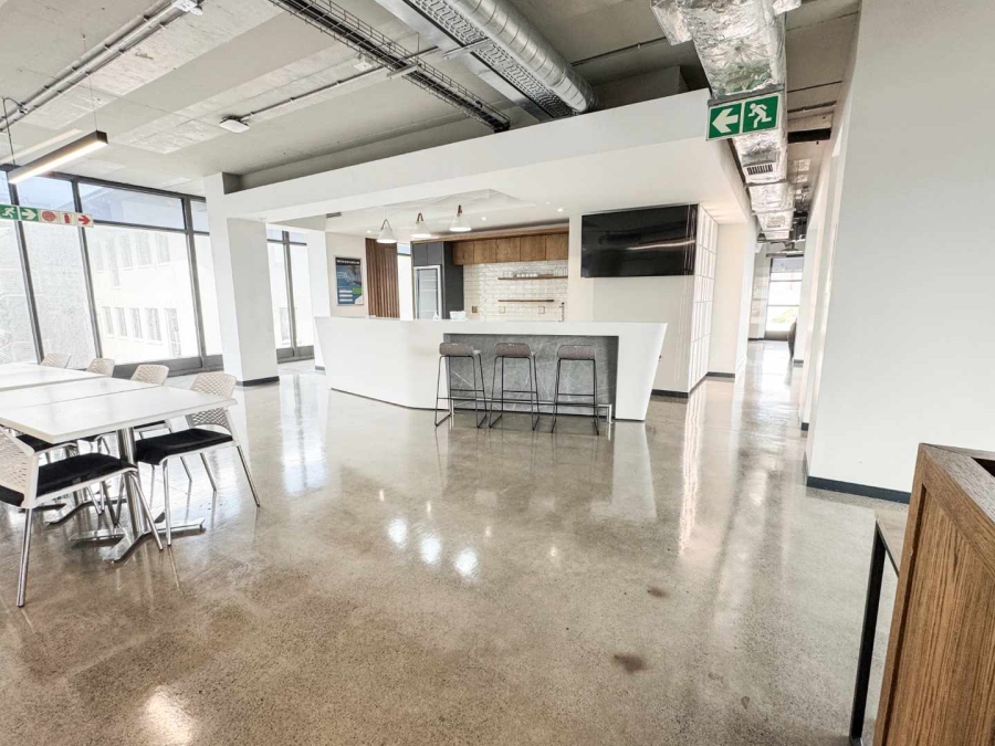 To Let Commercial Property for Rent in Woodstock Western Cape